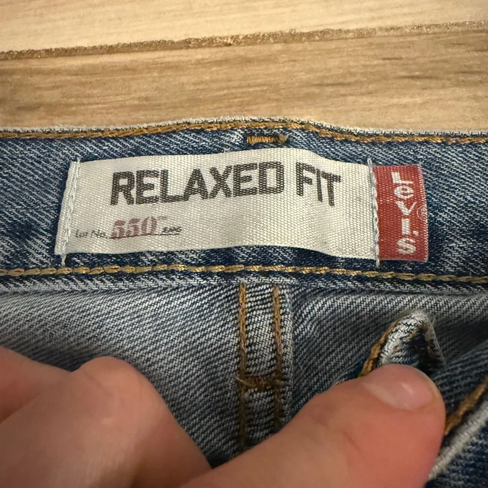 Levis 550 Relaxed Fit Jeans Mens 34x32 Medium Wash Blue Denim Tapered